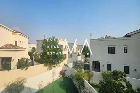 Vila u Dubai, UAE 5 spavaćih soba, 638.5 m2 Br. 637721 - fotografija 19