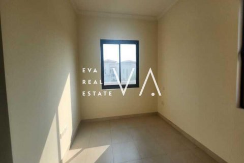 Vila u Dubai, UAE 5 spavaćih soba, 638.5 m2 Br. 637721 - fotografija 23