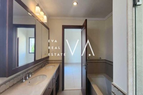 Vila u Dubai, UAE 5 spavaćih soba, 638.5 m2 Br. 637721 - fotografija 15