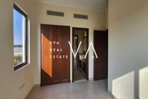 Vila u Dubai, UAE 5 spavaćih soba, 638.5 m2 Br. 637721 - fotografija 25