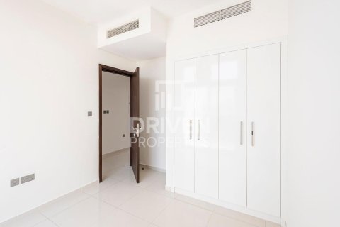 Townhouse til salg i Dubai, UAE 3 soveværelser, 112.23 kvm № 765243 - foto 5