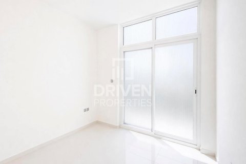 Townhouse til salg i Dubai, UAE 3 soveværelser, 112.23 kvm № 765243 - foto 8