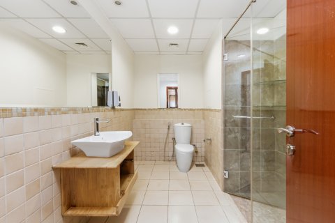 Üürile anda korter asukohaga Jumeirah Beach Residence, Dubai, AÜE: 4 magamistoaga, 289.31 m² Nr 750361 - pilt 15