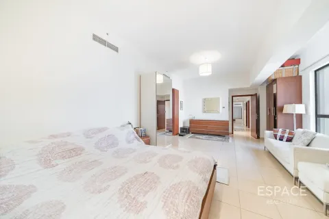 Apartemen di Jumeirah Beach Residence, Dubai, UEA 4 kamar tidur, 289 m2 nomor 738380 - foto 5