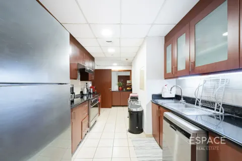 Apartemen di Jumeirah Beach Residence, Dubai, UEA 4 kamar tidur, 289 m2 nomor 738380 - foto 9