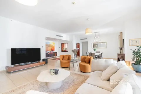 Apartemen di Jumeirah Beach Residence, Dubai, UEA 4 kamar tidur, 289 m2 nomor 738380 - foto 3