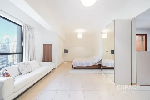 Apartemen di Jumeirah Beach Residence, Dubai, UEA 4 kamar tidur, 289 m2 nomor 738380 - foto 4