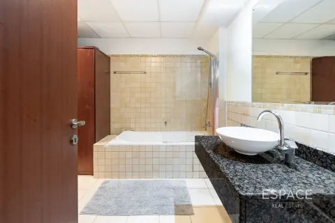 Apartemen di Jumeirah Beach Residence, Dubai, UEA 4 kamar tidur, 289 m2 nomor 738380 - foto 18