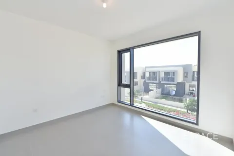 Vilă de închiriat în Dubai Hills Estate, Dubai, EAU 3 dormitoare, 201 mp.  №738379 - poză 5
