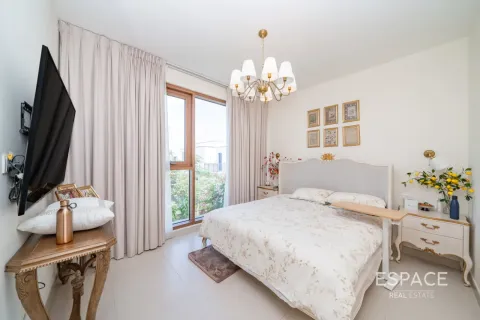 Vila di Dubai Hills Estate, UAE 4 bilik tidur, 232 meter persegi № 738376 - foto 11