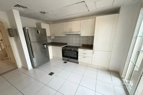 Villa itt: The Springs, Dubai, EAE, 3 hálószoba, 209 m², azonosító: 738382 - fénykép 4