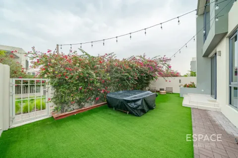 Vila di Dubai Hills Estate, UEA 4 kamar tidur, 230 m2 nomor 738377 - foto 20