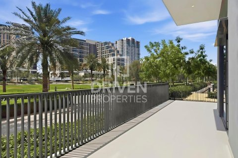 Dubai Hills Estate、Dubai、UAEにあるマンション 2ベッドルーム、174.75 m2 No759264