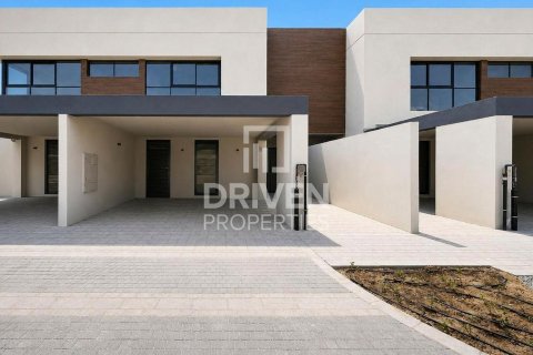 Shtëpi në qytet në Dubai Land, Emiratet e Bashkuara Arabe 3 dhoma gjumi, 232.63 m2. № 759659 - Foto 25