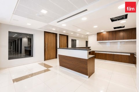 Escritório para venda em Dubai, EAU 1044.1 m2 № 732974 - foto 2