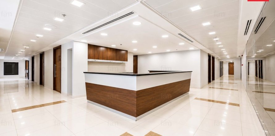 Escritório em Dubai, EAU 1044.1 m2 № 732974