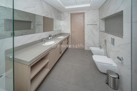 Wohnung zur Miete in Al Satwa, Dubai, VAE 3 Schlafzimmer, 245 m2 Nr. 732976 - Foto 8