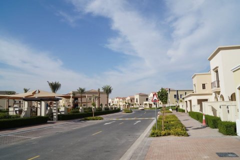 Villa itt: Arabian Ranches 2, Dubai, EAE, 5 hálószoba, 432 m², azonosító: 732978 - fénykép 11
