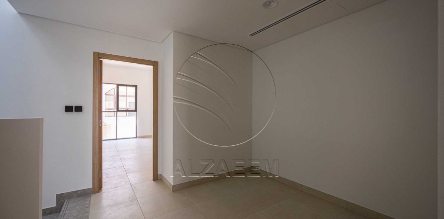 ویلا در Abu Dhabi ، امارات متحده عربی 2 خوابه ، 107 متر مربع.  شماره 725719