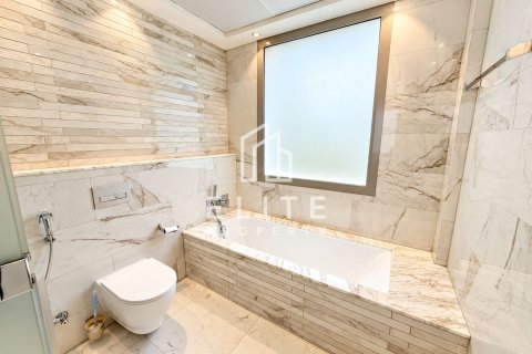 Rijtjeshuis te huur in Umm Suqeim, Dubai, VAE 3 slaapkamers, 288 vr.m., nr 764635 - foto 7
