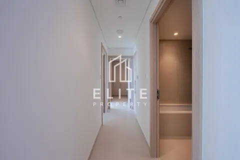 Apartamento para arrendamento em The Views, Dubai, EAU 2 quartos, 111 m2 № 764631 - foto 14