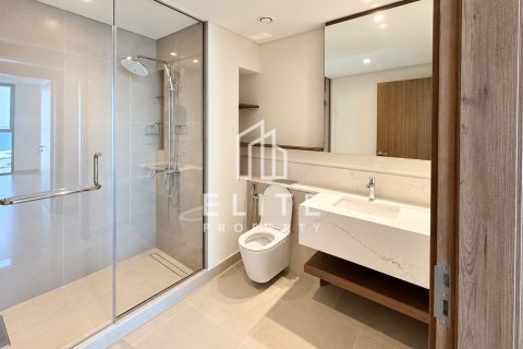 Apartament de închiriat în Mina Rashid, Dubai, EAU 2 dormitoare, 120 mp.  №764633 - poză 15