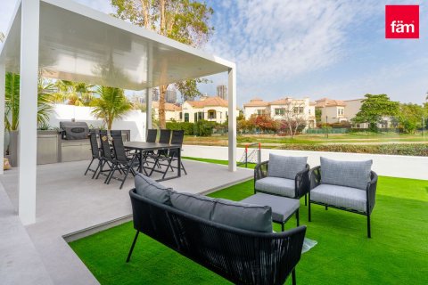 Villa in affitto a Dubai, EAU 5 camere da letto, 801.7 mq. № 687528 - foto 7