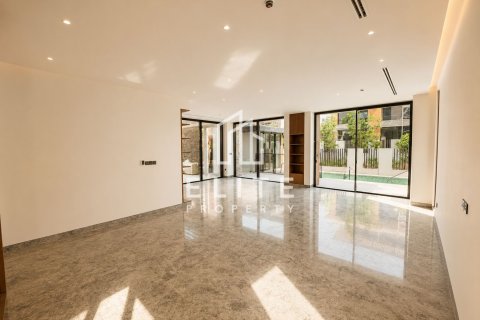 Villa in Tilal Al Ghaf, Dubai, UAE 5 bedrooms, 578 sq.m. № 759993