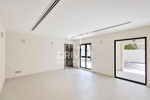 Villa Umm Suqeim, Dubaijā, AAE 4 istabas, 408.31 m2 Nr. 745401 - attēls 5