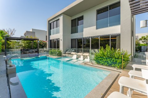 Villa para venda em Dubai, EAU 5 quartos, 557.01 m2 № 715010 - foto 12
