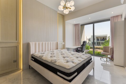 Villa para venda em Dubai, EAU 5 quartos, 557.01 m2 № 715010 - foto 9