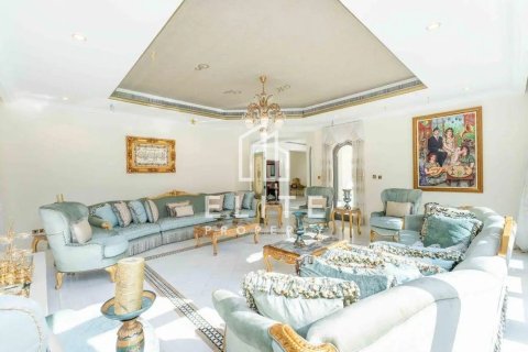 Villa in Palm Jumeirah, Dubai, UAE 6 bedrooms, 650 sq.m. № 736343 - photo 6