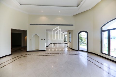 Vilă de vânzare în Palm Jumeirah, Dubai, EAU 5 dormitoare, 622 mp.  №736344 - poză 6