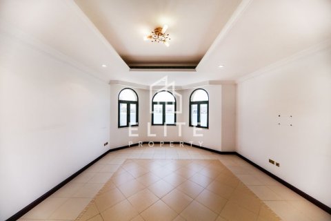 Vilă de vânzare în Palm Jumeirah, Dubai, EAU 5 dormitoare, 622 mp.  №736344 - poză 10