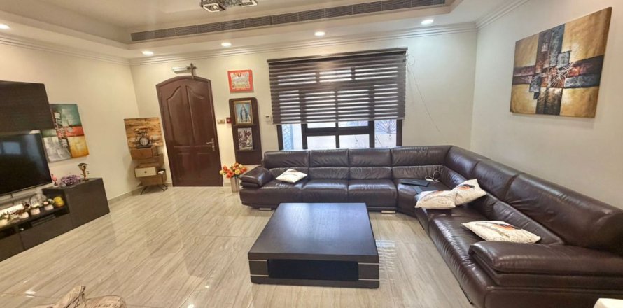 Villa à Dubai, EAU: 4 chambres, 184.8 m2 № 709905