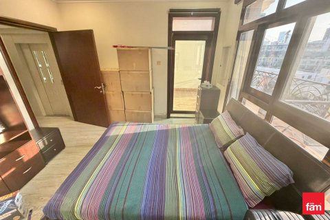 Villa à vendre à  Dubai, EAU 4 chambres, 184.8 m2 № 709905 - photo 5