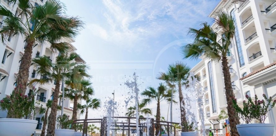 Byt na Yas Island, Abu Dhabi, SAE 45.8 m² Č.: 731038