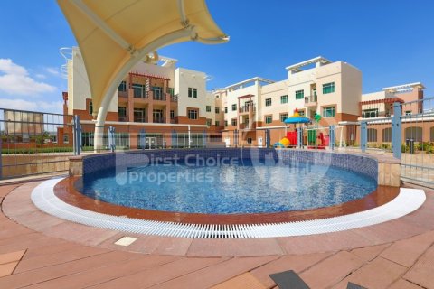 Huoneisto Al Ghadeer, Abu Dhabi, Arabiemiraatit 42.4 m2 № 731037 - kuva 2