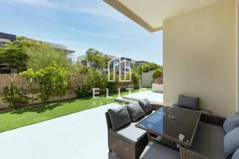 Dubai Hills Estate、Dubai、UAE にあるヴィラの賃貸物件 5ベッドルーム、303 m2、No736420 - 写真 11