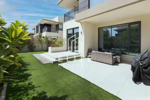 Dubai Hills Estate、Dubai、UAE にあるヴィラの賃貸物件 5ベッドルーム、303 m2、No736420 - 写真 2