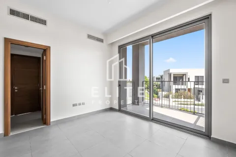 Villa te huur in Dubai Hills Estate, Dubai, VAE 4 slaapkamers, 327 vr.m., nr 736418 - foto 12