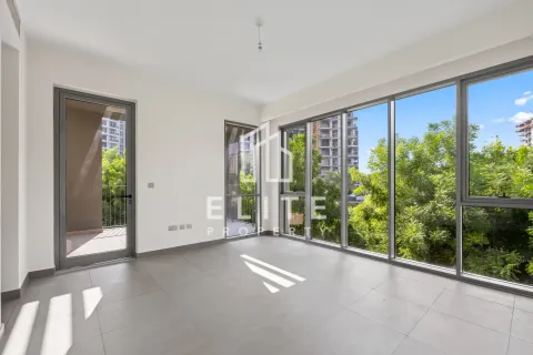 Villa te huur in Dubai Hills Estate, Dubai, VAE 4 slaapkamers, 327 vr.m., nr 736418 - foto 2