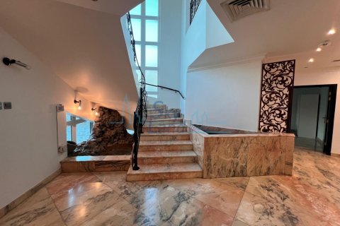 Villa gewerblich in Jumeirah, Dubai, VAE: 539 m2 Nr. 679543