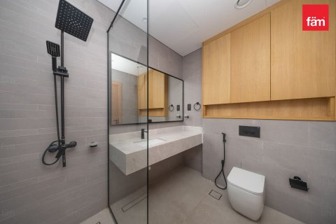 Huoneisto Business Bay, Dubai, Arabiemiraatit 3 makuuhuonetta, 129.7 m2 № 711531 - kuva 19