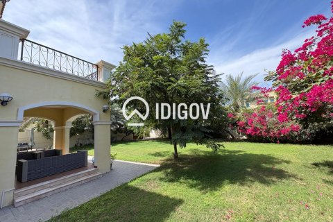 Vila u gradu Jumeirah Park, Dubai, UAE 3 spavaće sobe, 861.12 m2 Br. 735782 - Slika 5