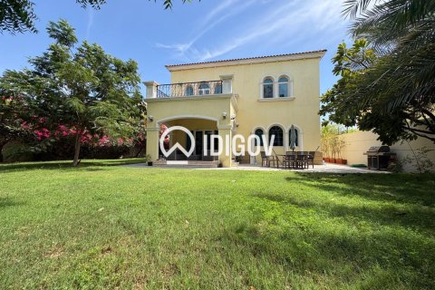 Villa asukohaga Jumeirah Park, Dubai, AÜE: 3 magamistoaga, 861.12 m² Nr 735782