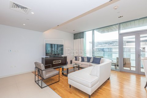 Wohnung zur Miete in Dubai, VAE 3 Schlafzimmer, 191.4 m2 Nr. 739870 - Foto 3