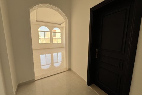 Huvila Al Barsha, Dubai, Arabiemiraatit 3 makuuhuonetta, 418.06 m2 № 750765 - kuva 21