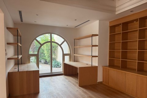 Vila v Dubai Sports City, SAE 6 ložnice, 838.91 m² Č.: 764369 - fotografie 7