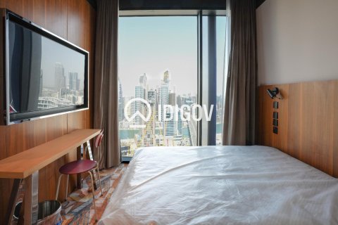 Lägenhet till försäljning i Business Bay, Dubai, UAE 2 sovrum, 74.51 kvm Nr. 735444 - fotografi 11